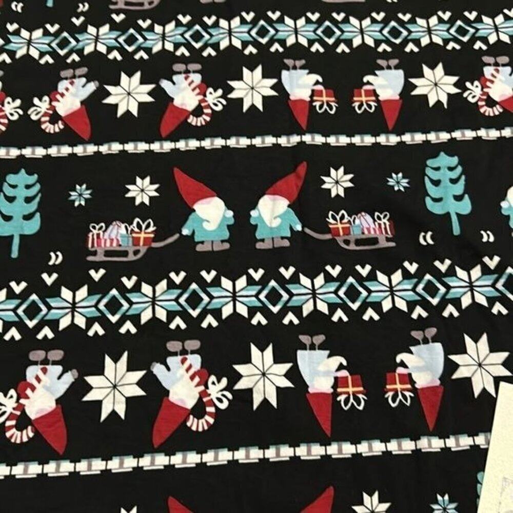 Christmas Holiday Gnome Casual Loose Soft Short Sleeve with Pockets pjs 2XL - Picture 3 of 5